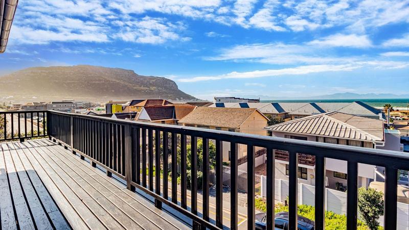 8 Bedroom Property for Sale in Fish Hoek Western Cape